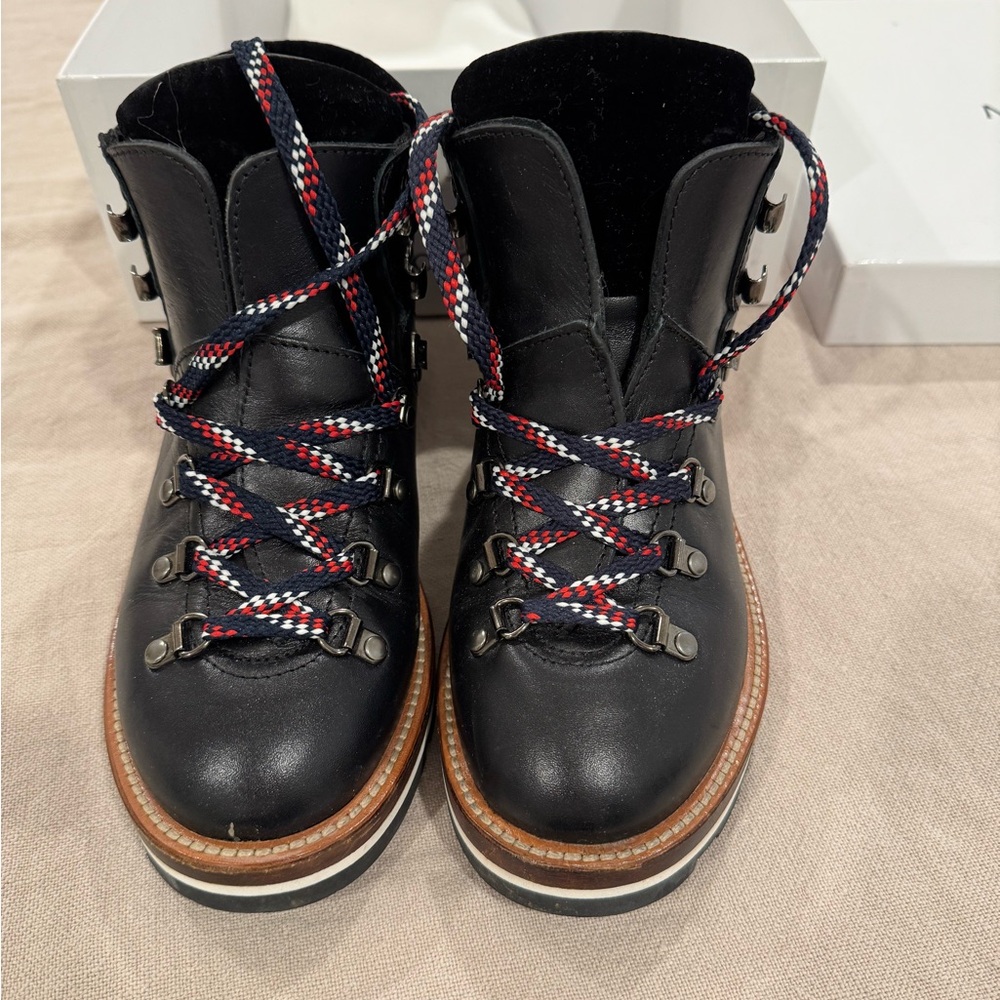 Women’s Moncler Blanche Hiking Boots - Picture 6 of 10